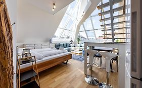 Penthouse Suites By Jr City Apartments